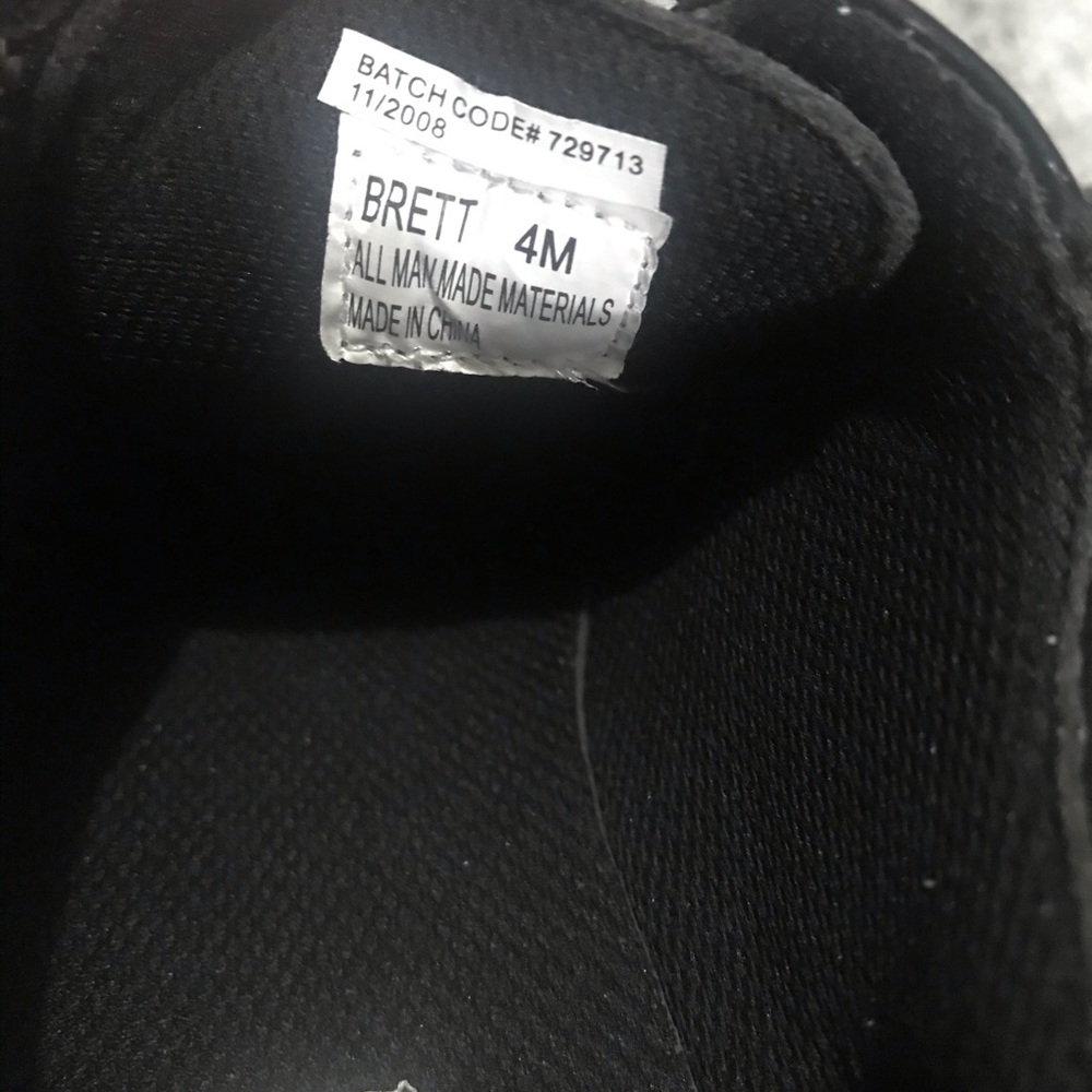 Boys dress shoes size 4